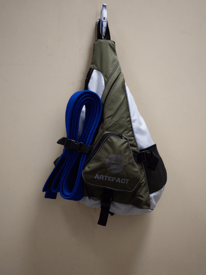 OMNI Sling Bag
